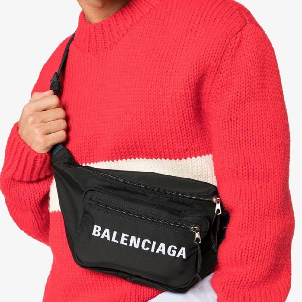 BALENCIAGA Wheel Bumbag Black *GREAT CONDITION*